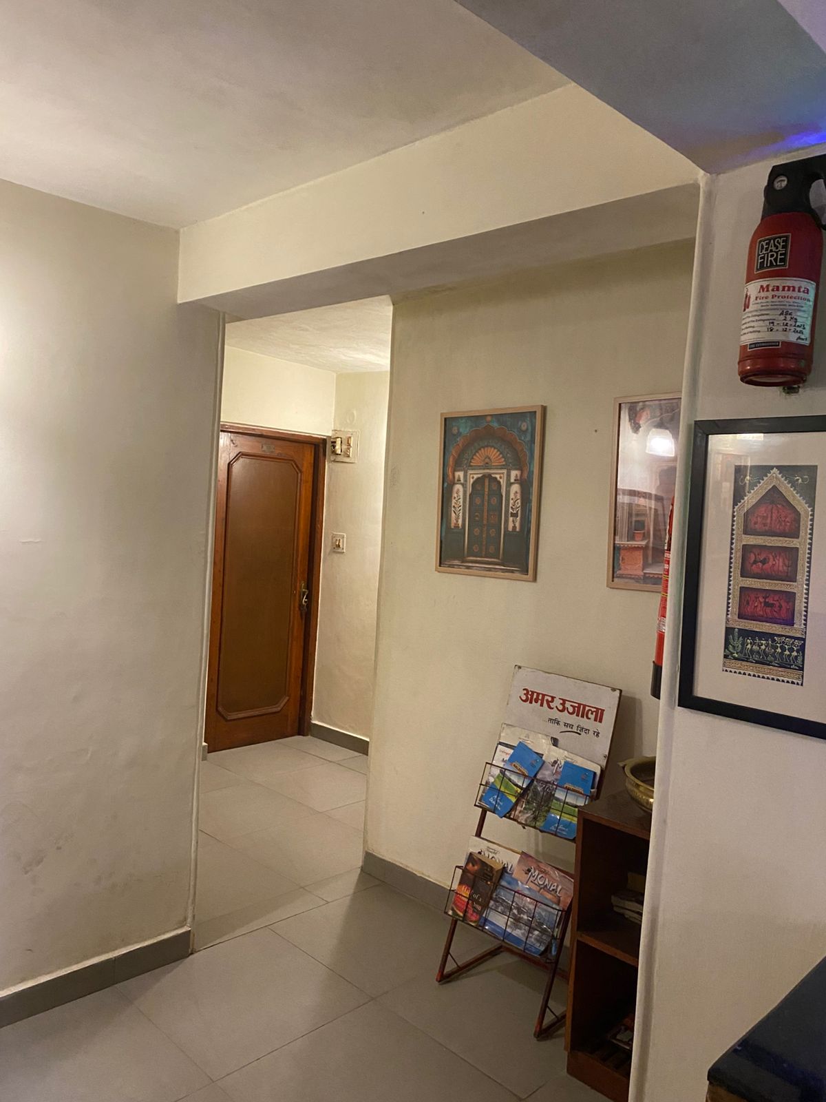 Room interior view 7