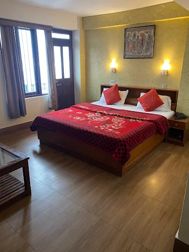 Room interior view 5