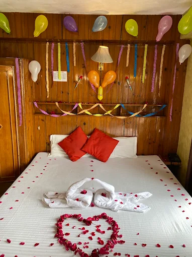 Room interior view 6